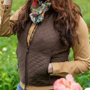 Outback Trading Co. Grand Prix Brown Quilted Vest - Medium
